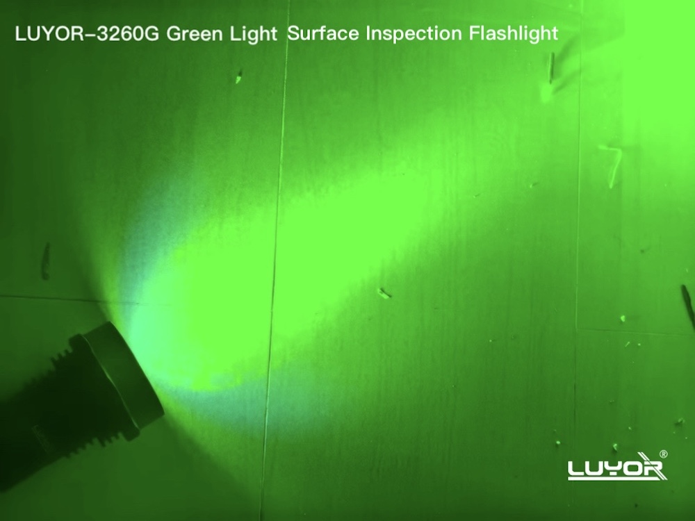 LUYOR-3260G Green Light Surface Inspection Flashlight used for cleanroom inspection